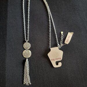 Fashionable Necklace - Never worn